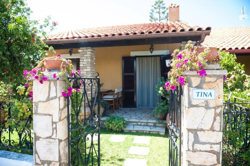Villa Tina Acharavi  Exterior photo